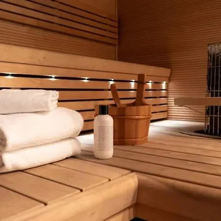 Lägenhet Spacious And With Private Sauna Helsingfors